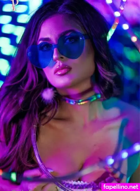 Laylaniluxxo OnlyFans Thumbnail #ahZ4dmW8uH