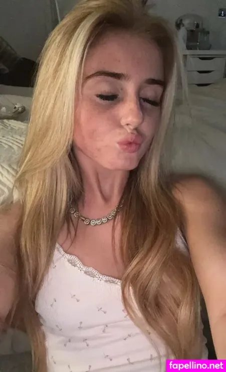 Laylasoyoung OnlyFans Thumbnail #m3ae7CaKrE