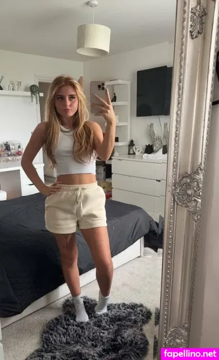 Laylasoyoung OnlyFans Thumbnail #opWLMPQ26h