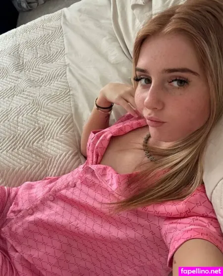 Laylasoyoung OnlyFans Thumbnail #w4JxEPqov6