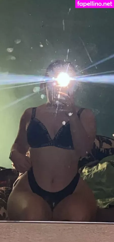 Laylaxx00 OnlyFans Thumbnail #0F3LKtIFtt