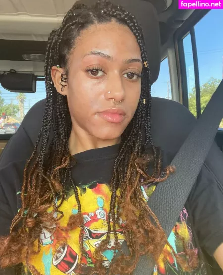 Laylaybrat OnlyFans Thumbnail #pYWqCrDOir