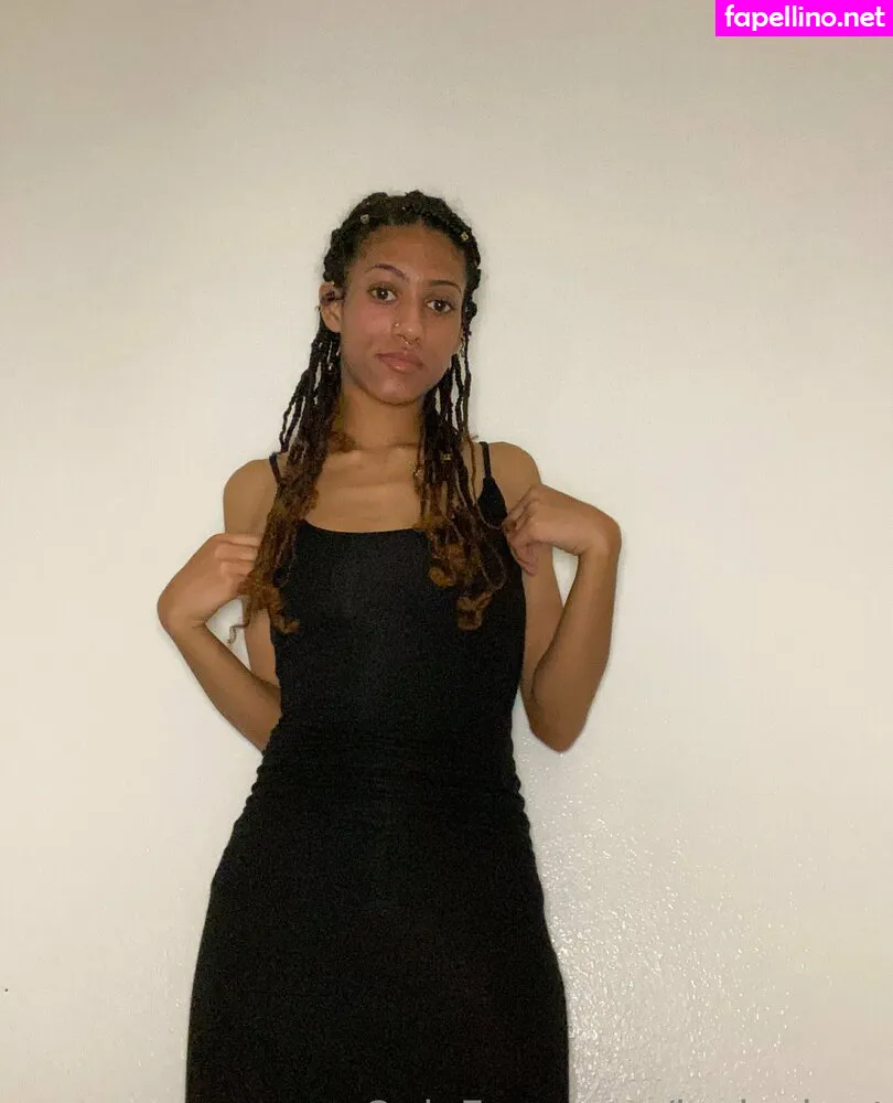 lailathebrat, laylaybrat Nude Leaked OnlyFans Photo #q2K4xZBVoe