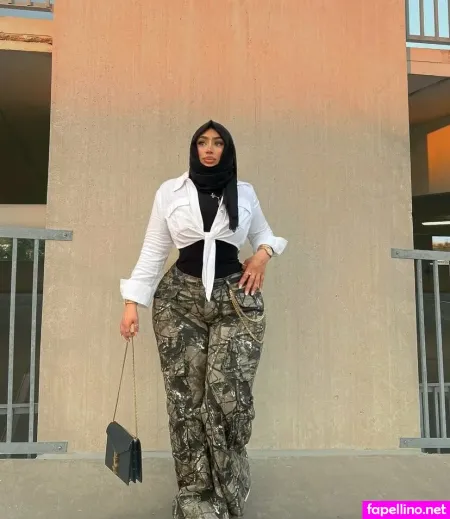 Layloolaaaaaa OnlyFans Thumbnail #B5jM5RBZxq