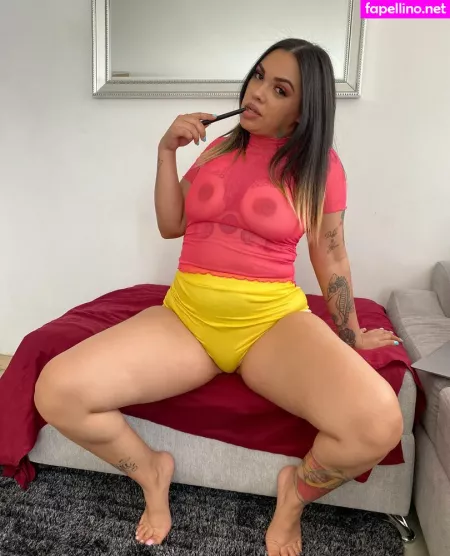 Laynakiss OnlyFans Thumbnail #lovpDk6UbE