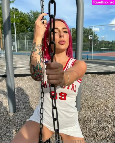 Layrose1 OnlyFans Thumbnail #5A9xOCt1T6