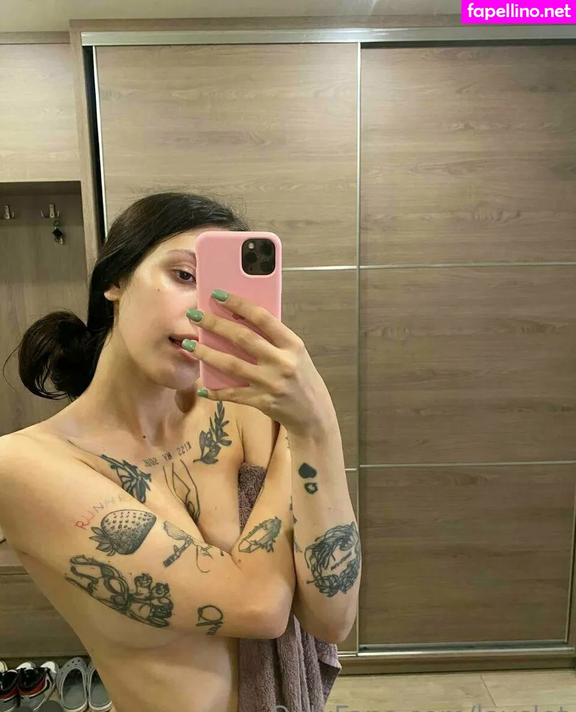 layslet, valerialipovetsky Nude Leaked OnlyFans Photo #01uwg9sRYC