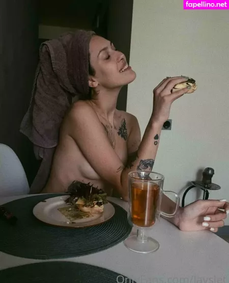 Layslet OnlyFans Thumbnail #2VCcEsmpl6