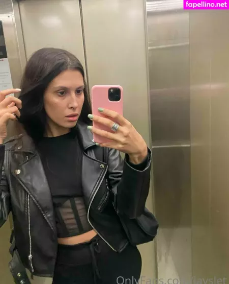 Layslet OnlyFans Thumbnail #IgzQXOTcWR