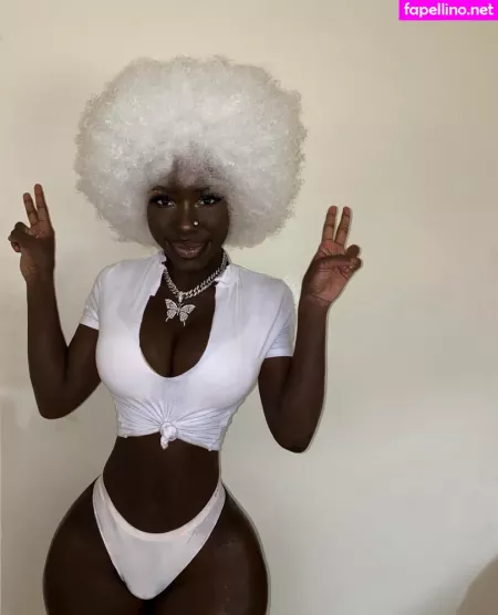 Lazelle Doll OnlyFans Thumbnail #TvQqSznXXL