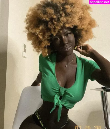 Lazelle Doll OnlyFans Thumbnail #tVdYP2R3fl