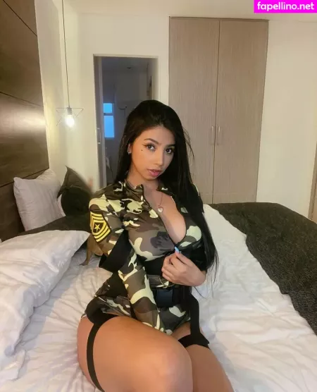 Lbady97 OnlyFans Thumbnail #m6QK6xGwl8