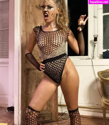 Le Corps La Maison L Esprit OnlyFans Thumbnail #LaUPVRuHX9