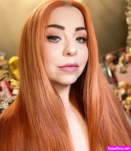 Le Curvy Kitten OnlyFans Thumbnail #CCoEjmDliF