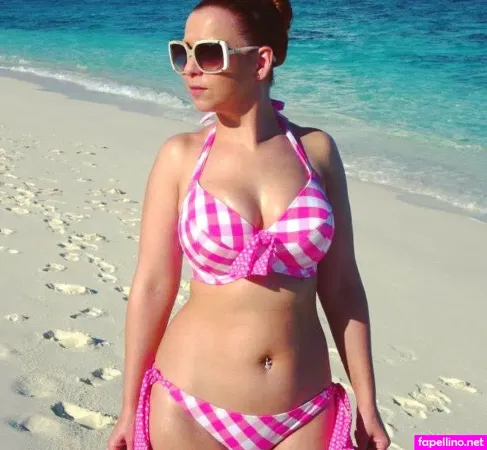 Le Curvy Kitten OnlyFans Thumbnail #M3igQGTw7R