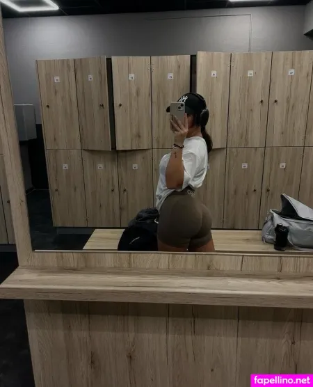 Lea Angt OnlyFans Thumbnail #DqyugTnVHn