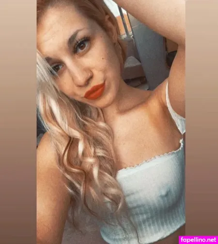 Lea Beuchelt OnlyFans Thumbnail #mGeV8Xgs2L