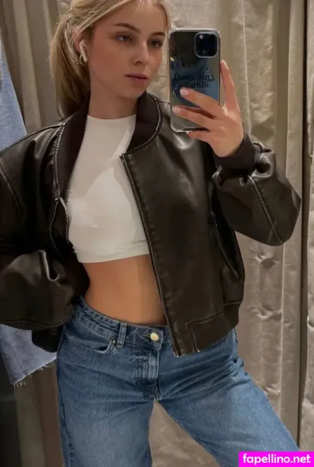 Lea Breuer OnlyFans Thumbnail #O76vjrms6c