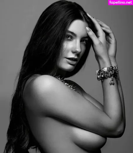 Lea Chlo OnlyFans Thumbnail #AlWxVipYqu