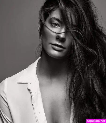 Lea Chlo OnlyFans Thumbnail #UBPcB2xbRj