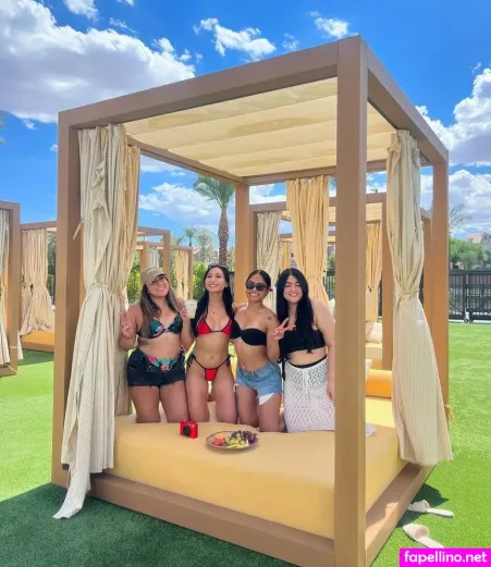 Lea Danielle OnlyFans Thumbnail #8wQvqZ7D5e