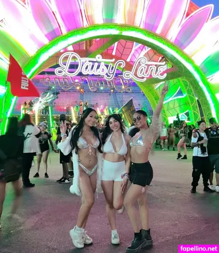 Lea Danielle OnlyFans Thumbnail #rA7N2pvoJ4