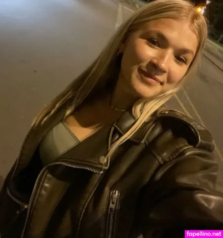 Lea Friedli OnlyFans Thumbnail #aYDWJFL4LM