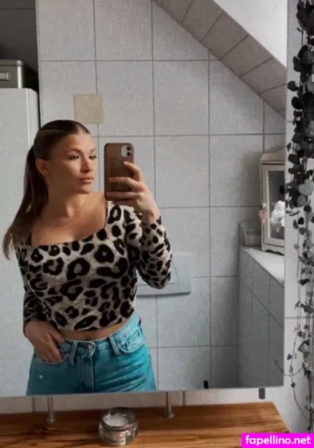 Lea Friedli OnlyFans Thumbnail #b0NnC1ALQe