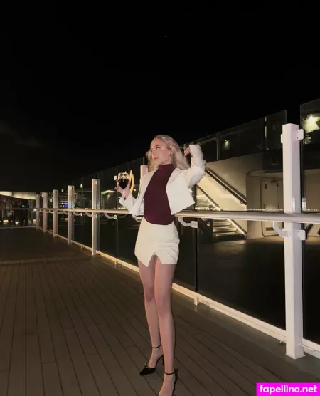 Lea Haze OnlyFans Thumbnail #Lr4EZeVRxm