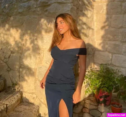 Lea Kobrossy OnlyFans Thumbnail #PBF4CcEhL1