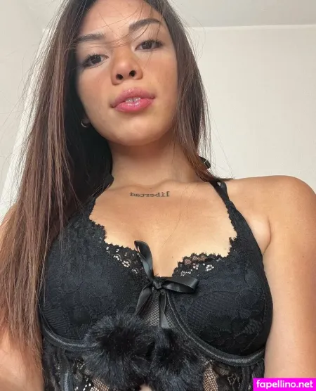 Lea Martinn OnlyFans Thumbnail #OUcNsrut6K