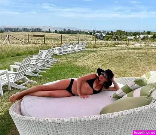 Lea Michele OnlyFans Thumbnail #cNnVgfjd2M