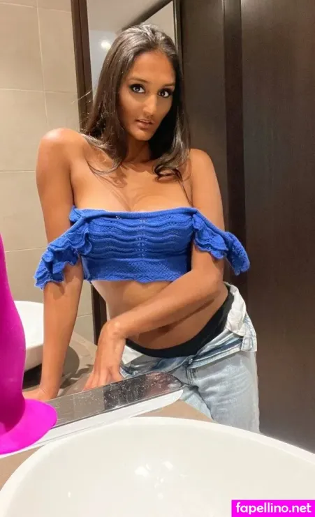 Lea Monet OnlyFans Thumbnail #xXCfYlhhu6