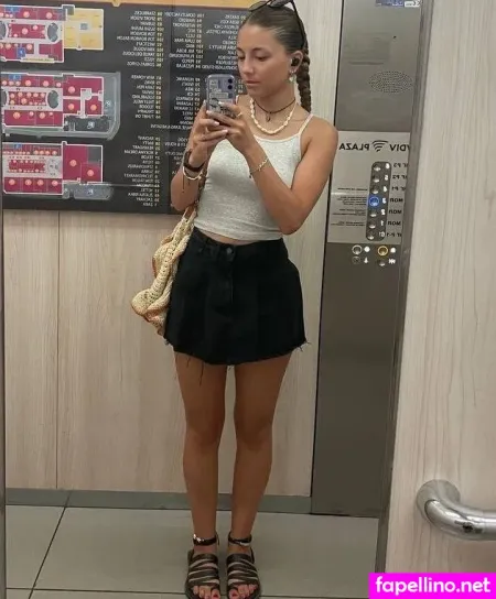 Lea Moore OnlyFans Thumbnail #gmN2neVDoo