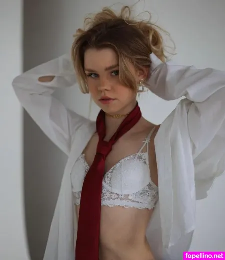 Lea Pietsch OnlyFans Thumbnail #KKRCzsr3rY