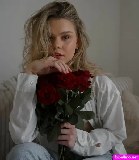 Lea Pietsch OnlyFans Thumbnail #XLWB9qbwiy