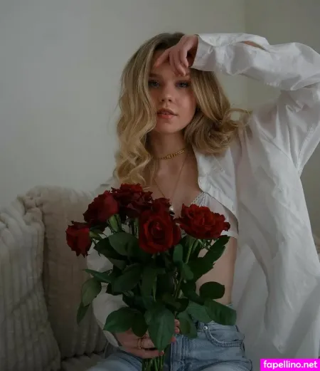 Lea Pietsch OnlyFans Thumbnail #ut5Pepq9Pi