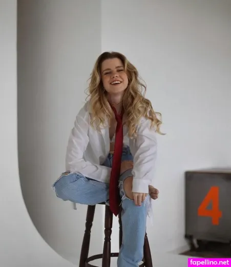 Lea Pietsch OnlyFans Thumbnail #wOgDfmUcX4