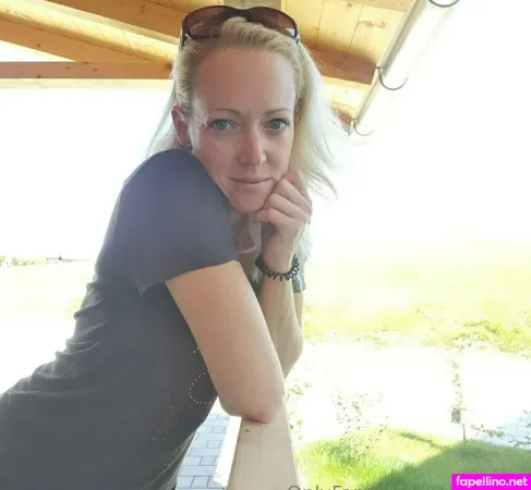 Lea Privat OnlyFans Thumbnail #BQWzocWn5b