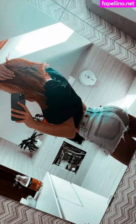 Lea Raudona OnlyFans Thumbnail #iUPoWaurNF