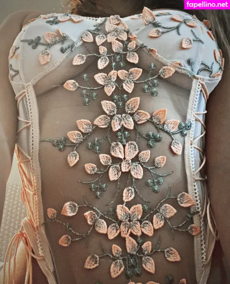 Lea Renez OnlyFans Thumbnail #MQttlnRETz