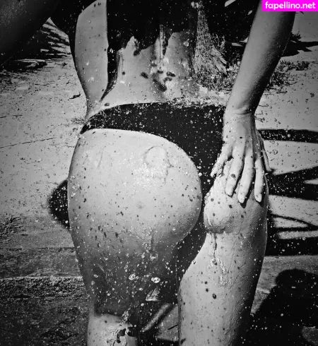 Lea Renez OnlyFans Thumbnail #Pg2cjBMje6