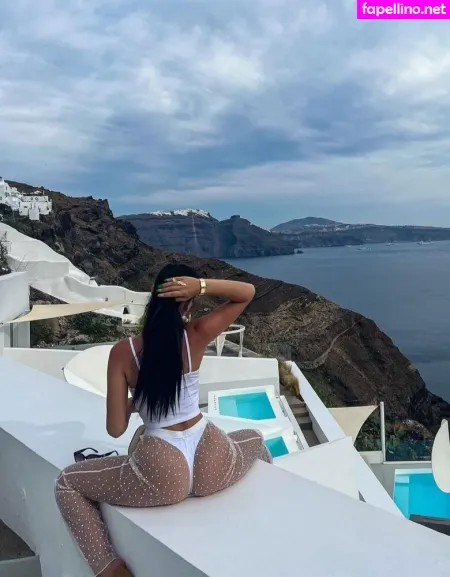 Lea Renez OnlyFans Thumbnail #zt5YwRkuqj