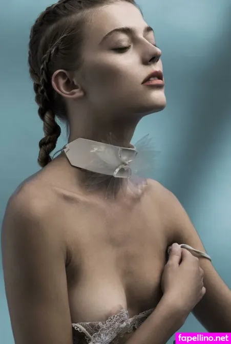 Lea Rostain OnlyFans Thumbnail #KFktBNkwUf