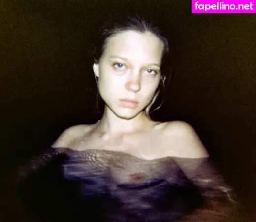Lea Seydoux OnlyFans Thumbnail #9tya9MMinh