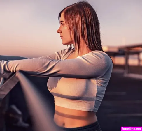 Lea Srkrts OnlyFans Thumbnail #NSQSrQFIer