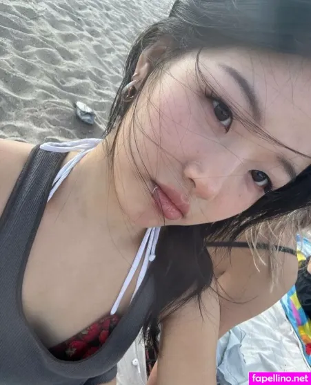 Lea Sungg OnlyFans Thumbnail #9FofwWdr2v