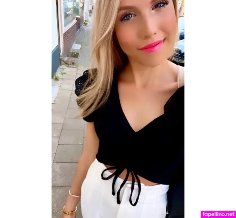 Lea Sunshineee Ms OnlyFans Thumbnail #S8cNQYOQag