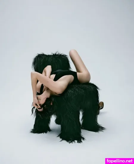 Lea Van Acken OnlyFans Thumbnail #HDpNjONY44