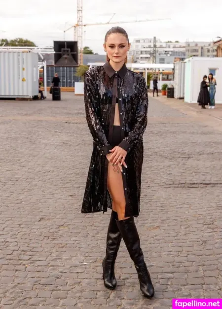 Lea Van Acken OnlyFans Thumbnail #uvX7KMIank